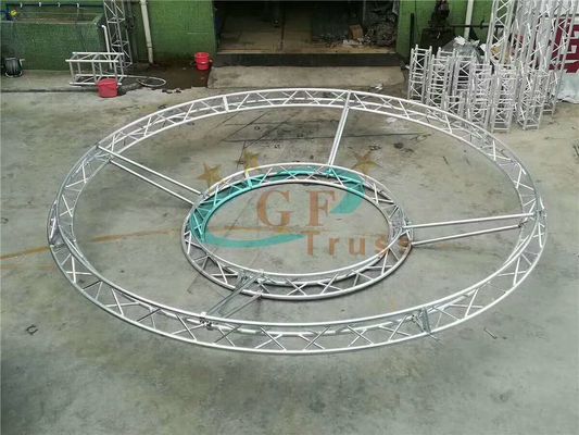 0,5 m Aluminium Spigot Truss Putaran Pencahayaan Stage Truss Bolt Connection
