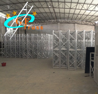 Baik Kualitas Atap Truss Aluminium Truss Box Panggung Luar Ruangan Digunakan Untuk Pameran