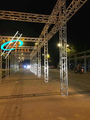 290 * 290mm Tampilan Truss Tugas Berat Aluminium untuk Acara Outdoor