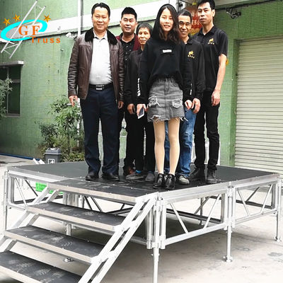 Platform Pertunjukan Aluminium 3.94ft 50mm Seluler yang Dapat Dilipat