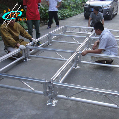 Dek panggung platform kayu lapis aluminium dengan kaki yang dapat disesuaikan untuk konser, acara