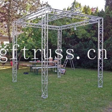 Spigot Aluminium Truss Display Booth Stand Warna yang disesuaikan