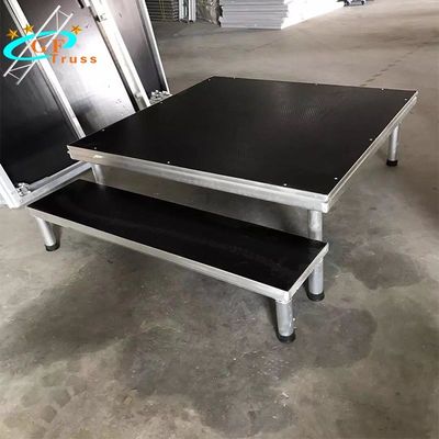 Tahap Lipat Aluminium Portabel 4Legs Tahan Lama 1.22 * 1.22M
